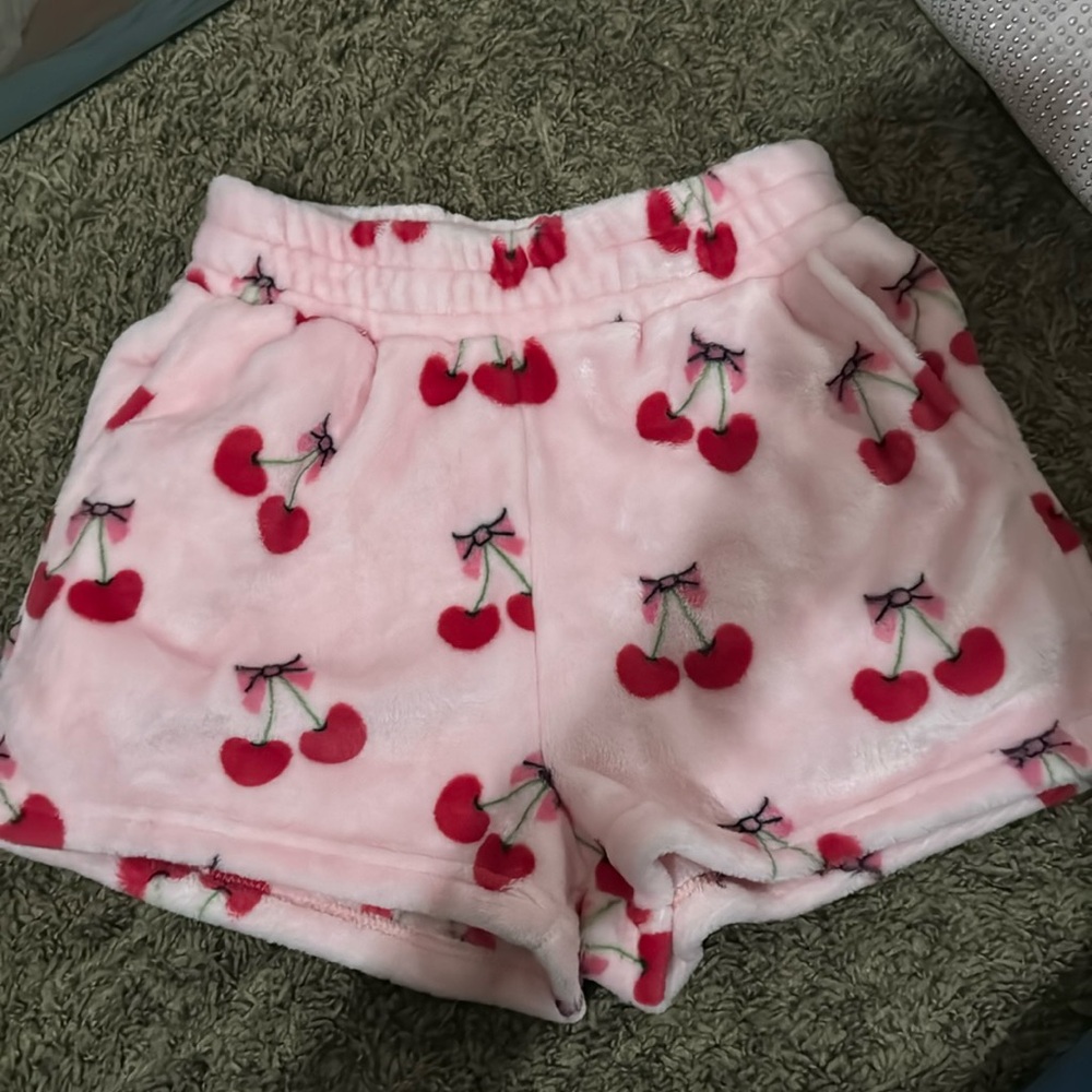 New! fuzzy pj shorts 🎀🍒